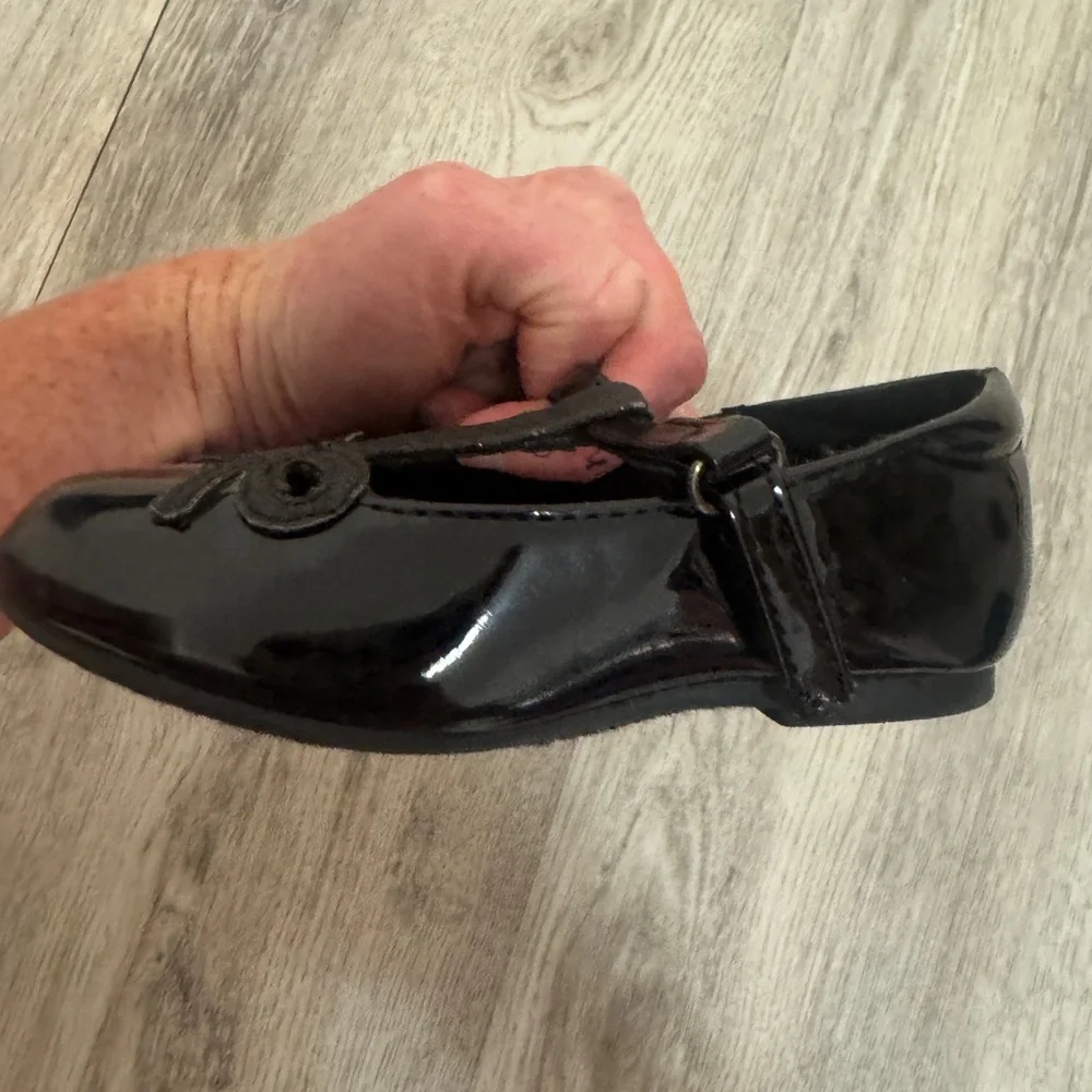 Girls' Black Patent Dress Shoes